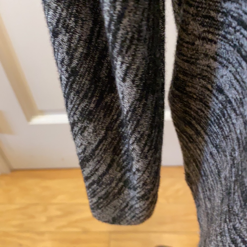 Gap Long Sleeve Top - Picture 7 of 9